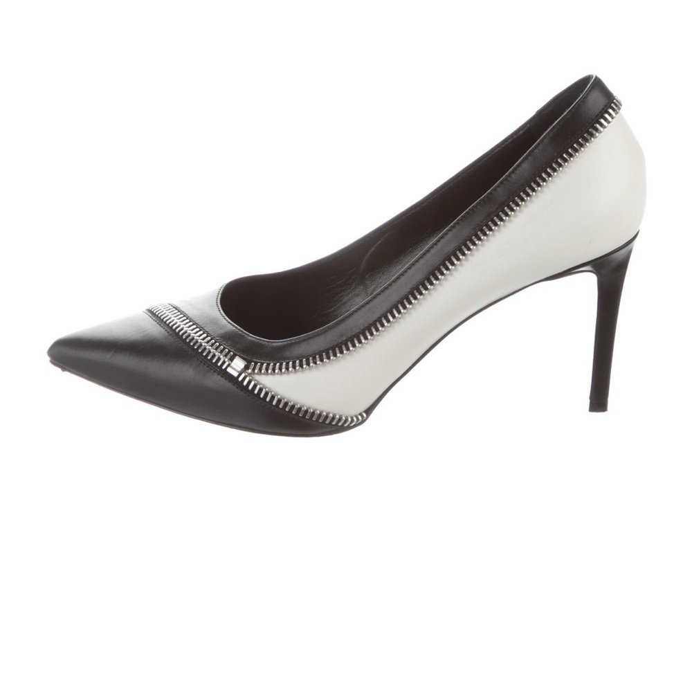 Saint Laurent white and black pumps
